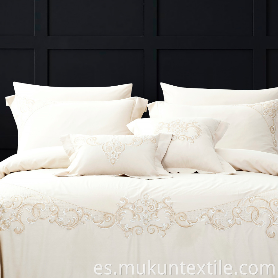  Cotton Embroidery Bedding Set